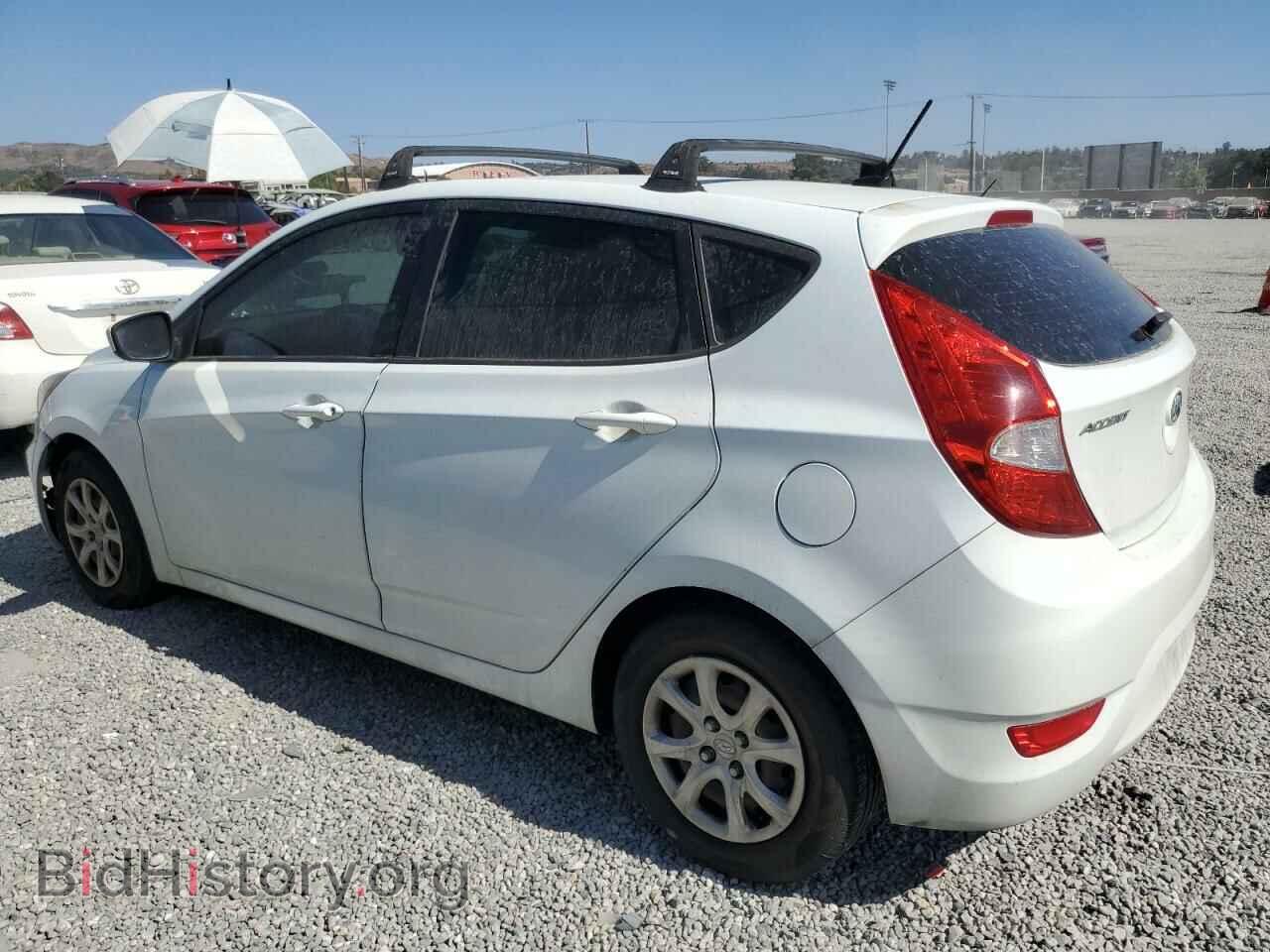 2013 HYUNDAI ACCENT - VIN: KMHCT5AEXDU069963 - Фото 2