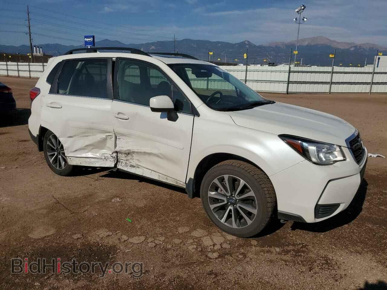 2017 SUBARU FORESTER - VIN: JF2SJGEC3HH587326 - Фото 4