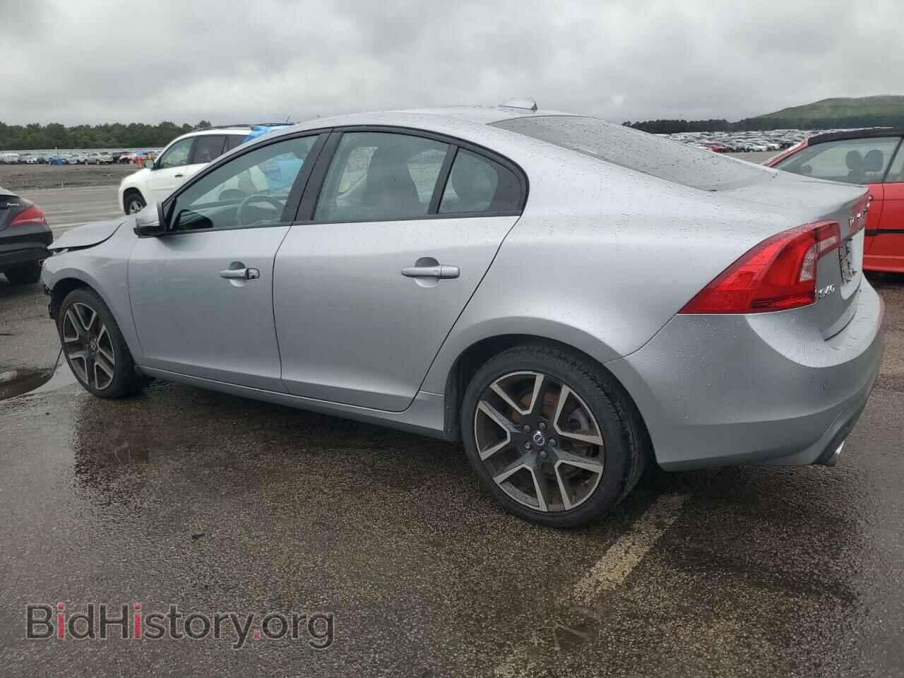 2017 VOLVO S60 - VIN: YV126MFL8H2437884 - Фото 2