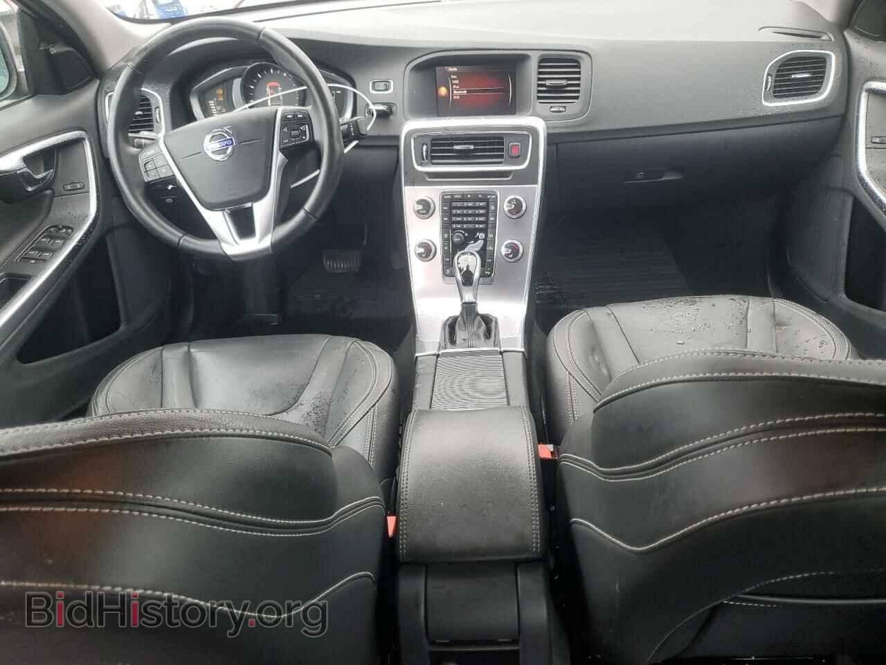 2017 VOLVO S60 - VIN: YV126MFL8H2437884 - Фото 8