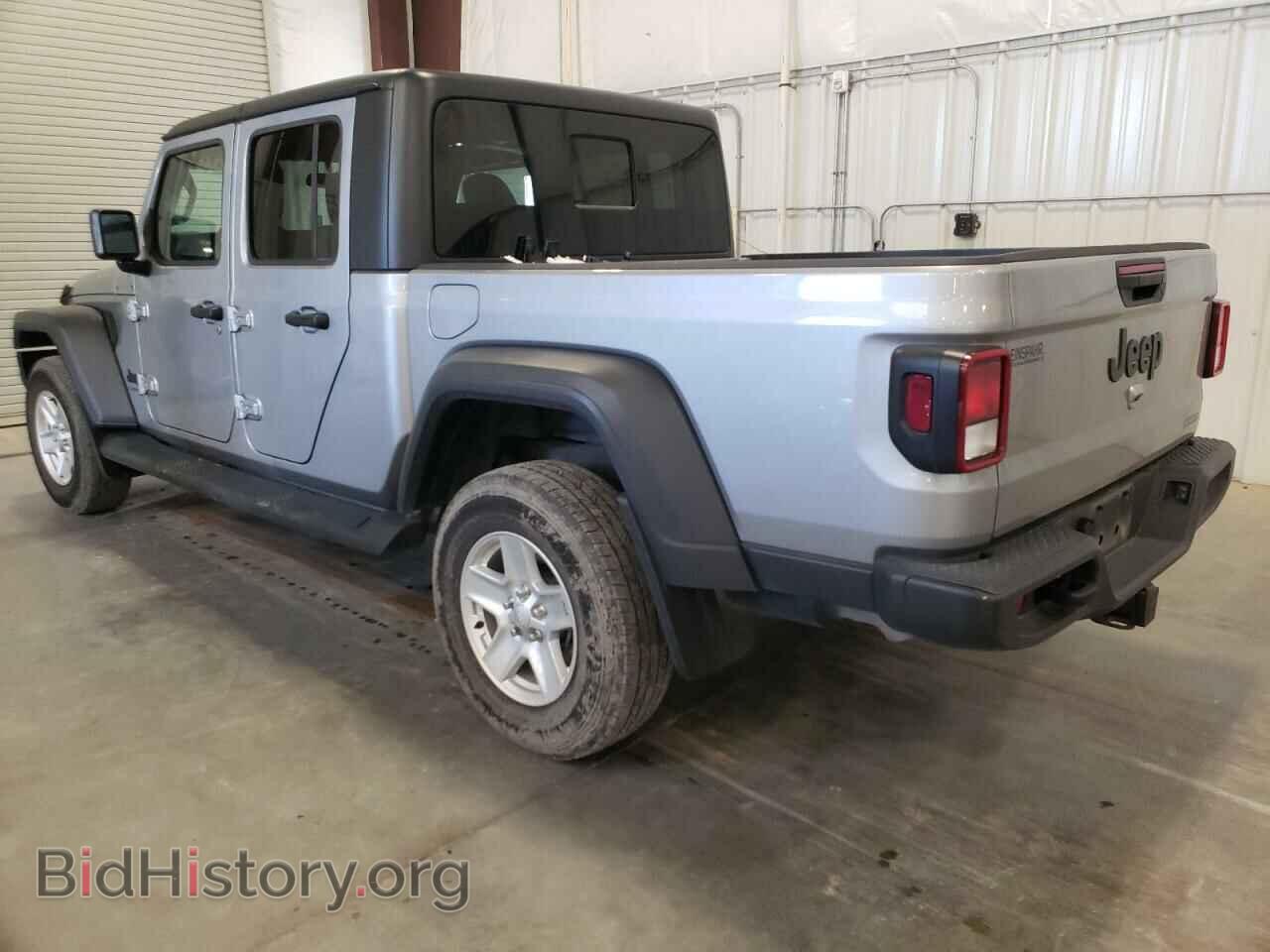 2020 JEEP GLADIATOR - VIN: 1C6HJTAG4LL205988 - Photo 2