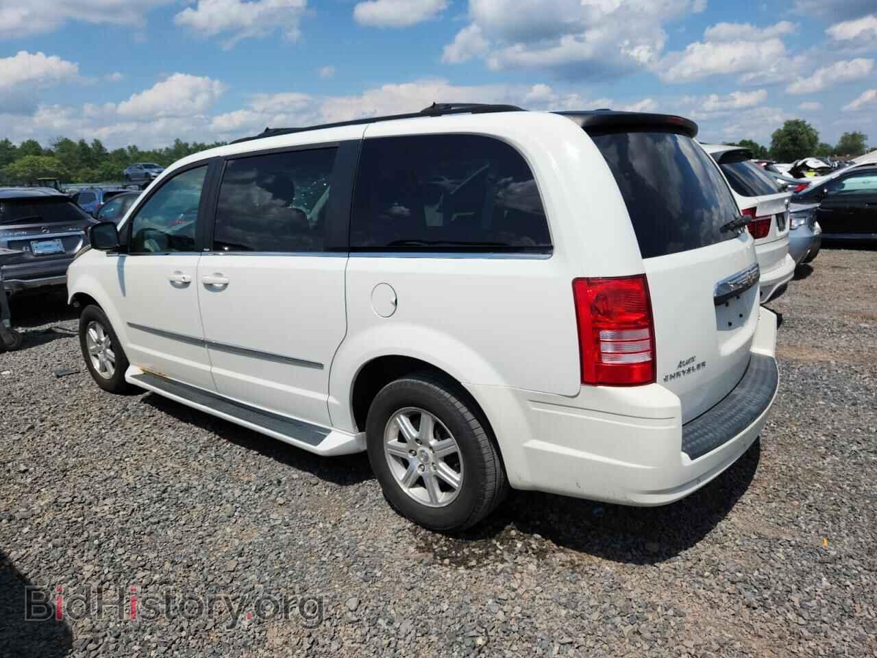 2009 CHRYSLER MINIVAN - VIN: 2A8HR54129R524979 - Фото 2