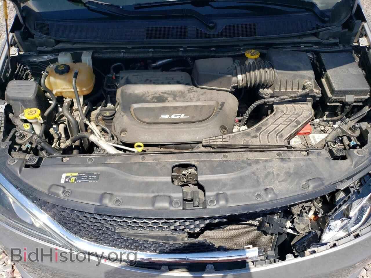 2018 CHRYSLER PACIFICA - VIN: 2C4RC1BG9JR211106 - Фото 12