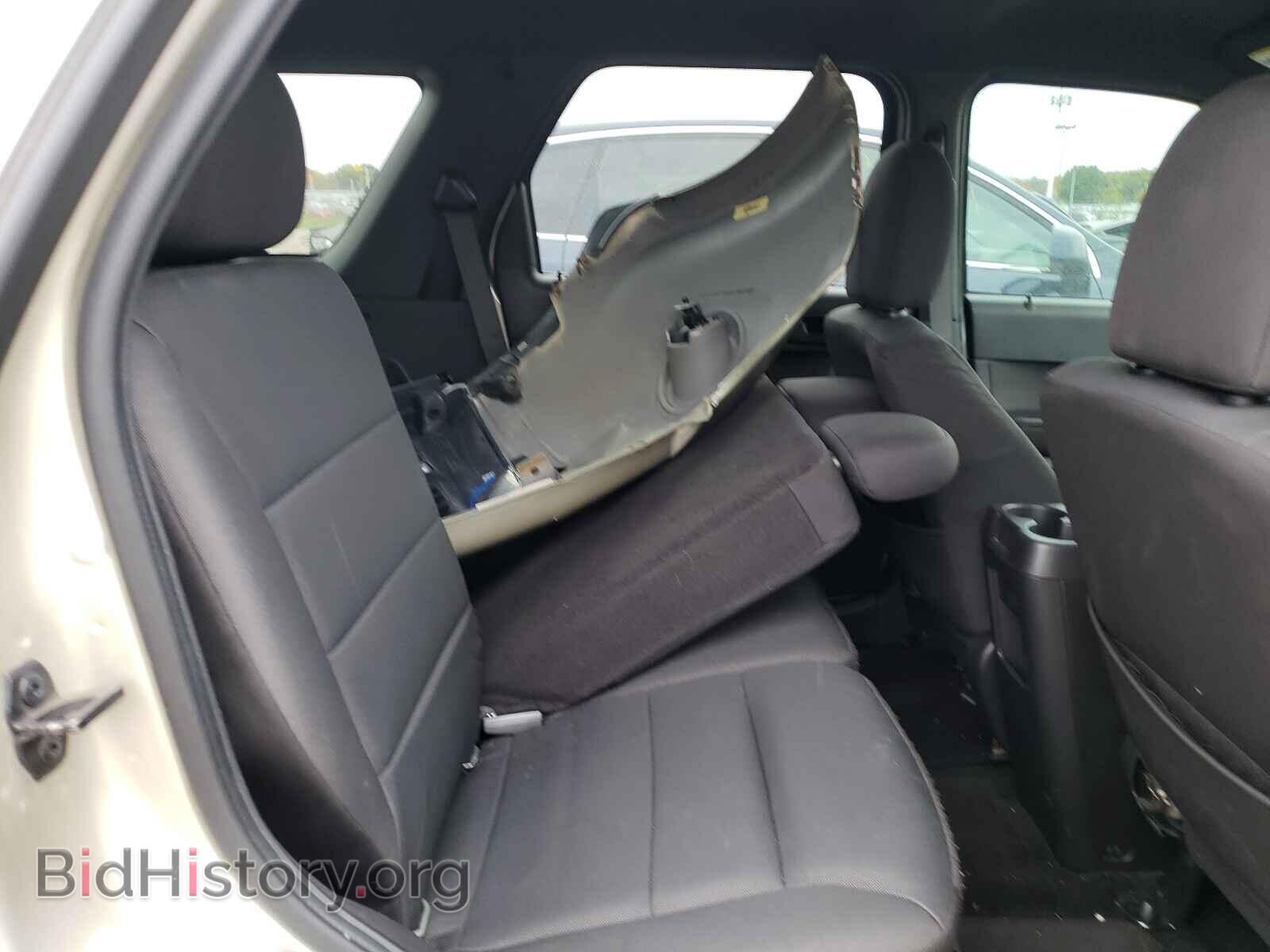 2011 FORD ESCAPE - VIN: 1FMCU0D77BKC49942 - Фото 6