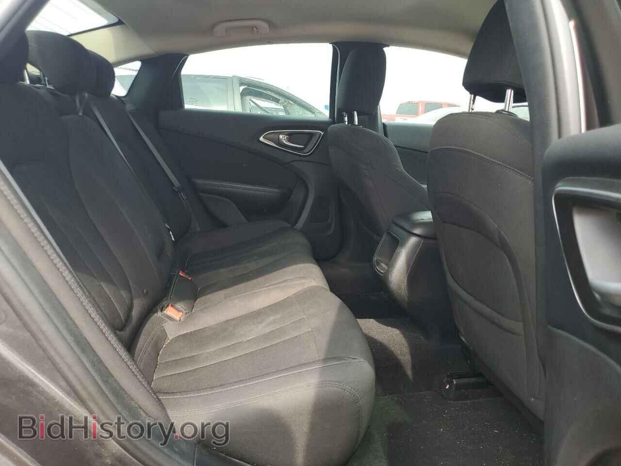 2016 CHRYSLER 200 - VIN: 1C3CCCAB9GN150244 - Фото 10