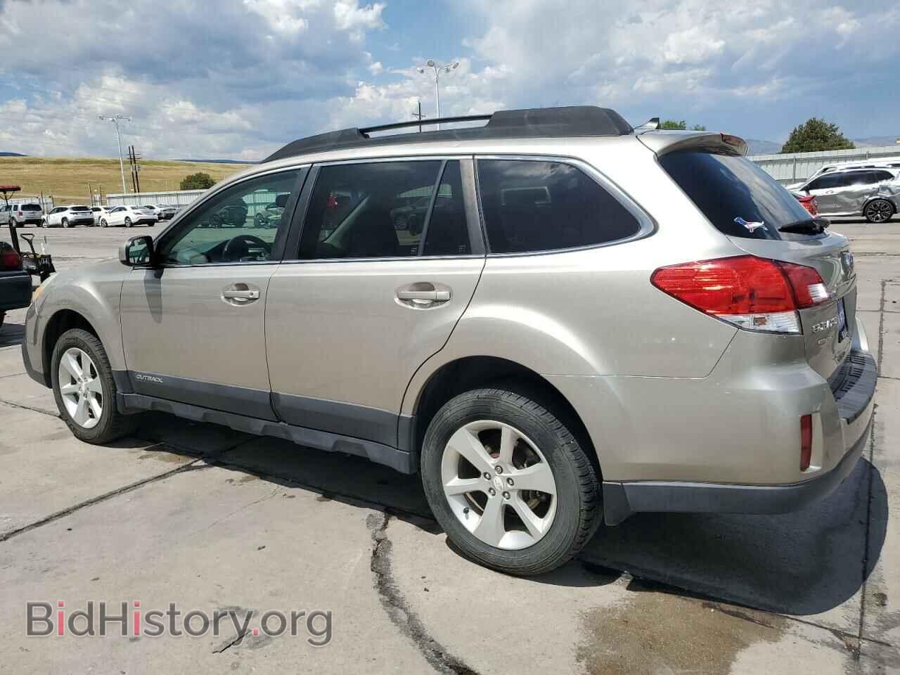 2014 SUBARU OUTBACK - VIN: 4S4BRCDC2E3201176 - Фото 2