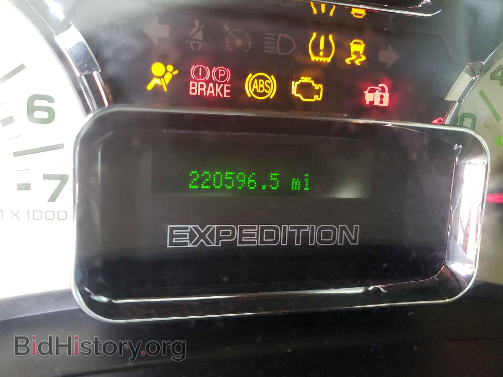 2011 FORD EXPEDITION - VIN: 1FMJU1J56BEF42097 - Фото 8