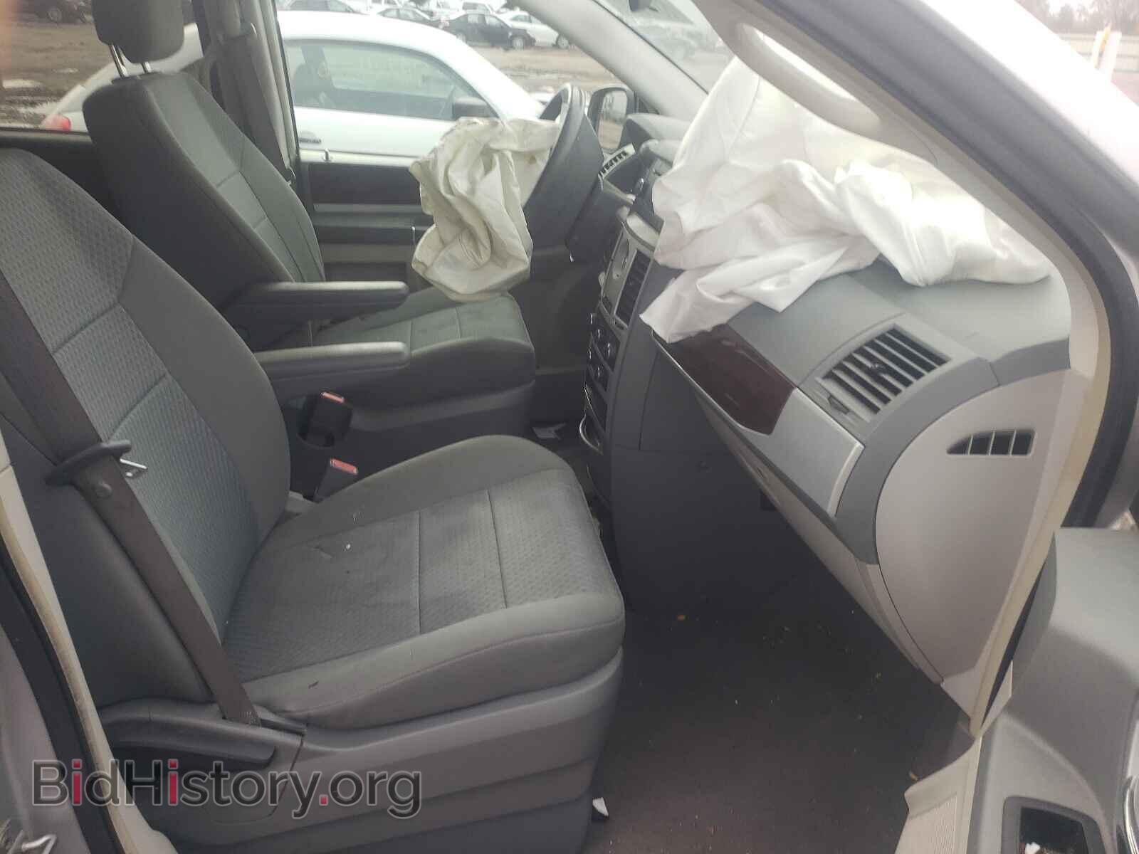 2010 CHRYSLER MINIVAN - VIN: 2A4RR5D1XAR338942 - Фото 5