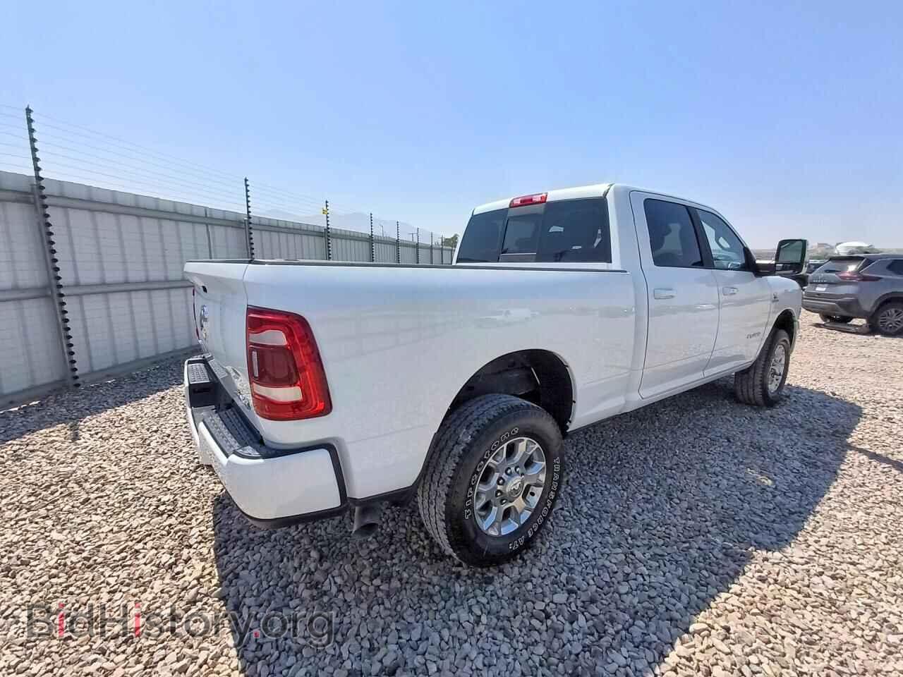 2024 RAM 2500 - VIN: 3C6UR5FLXRG401593 - Photo 3