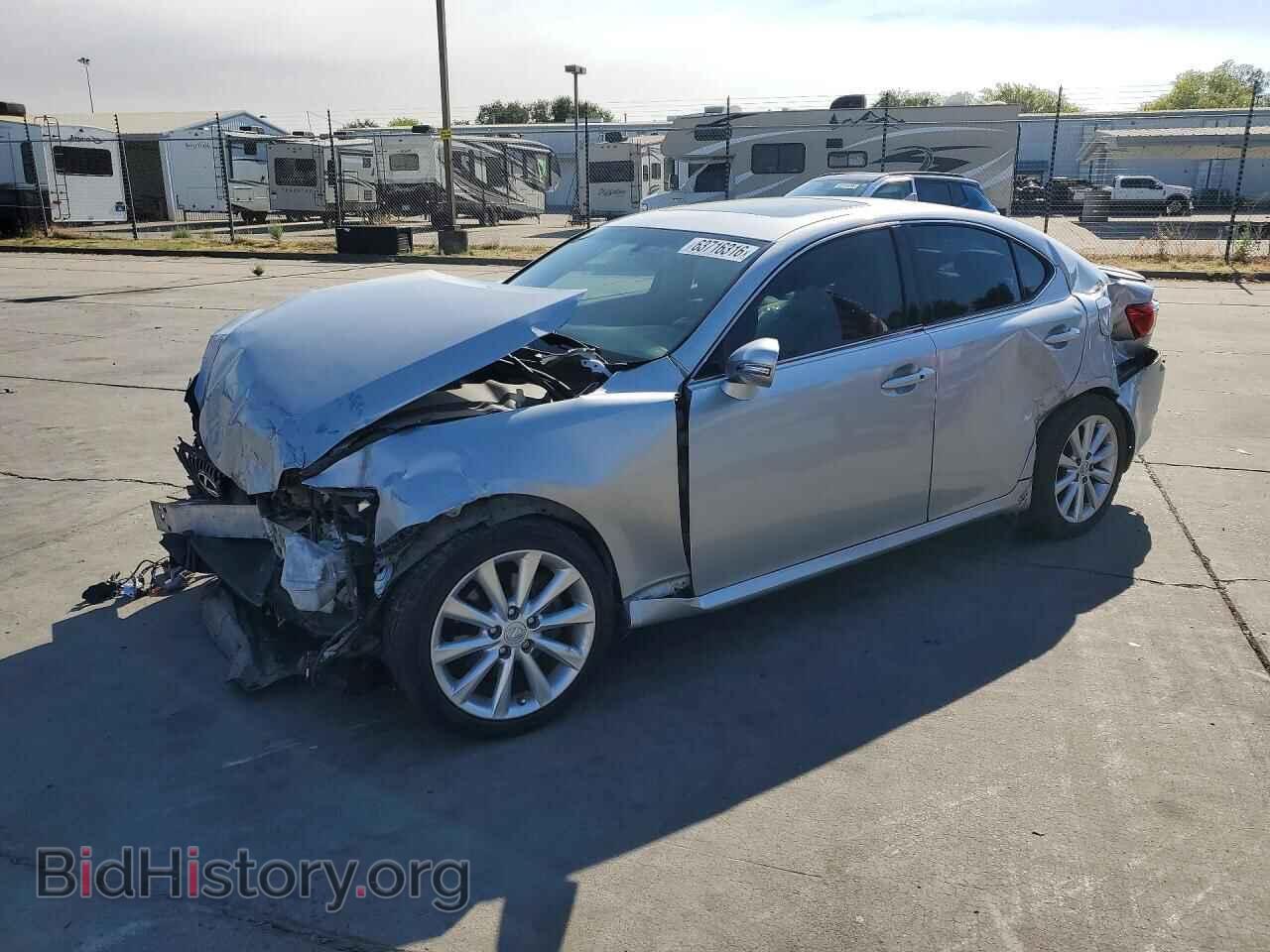 Photo JTHBF5C24A5109369 - LEXUS IS 2010