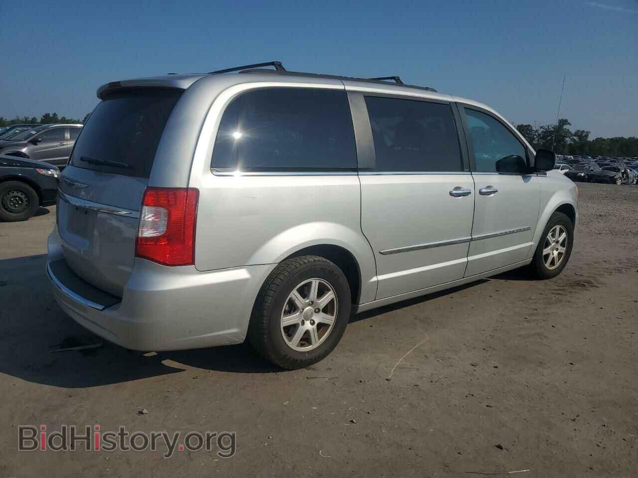 2011 CHRYSLER MINIVAN - VIN: 2A4RR5DG4BR636716 - Photo 3