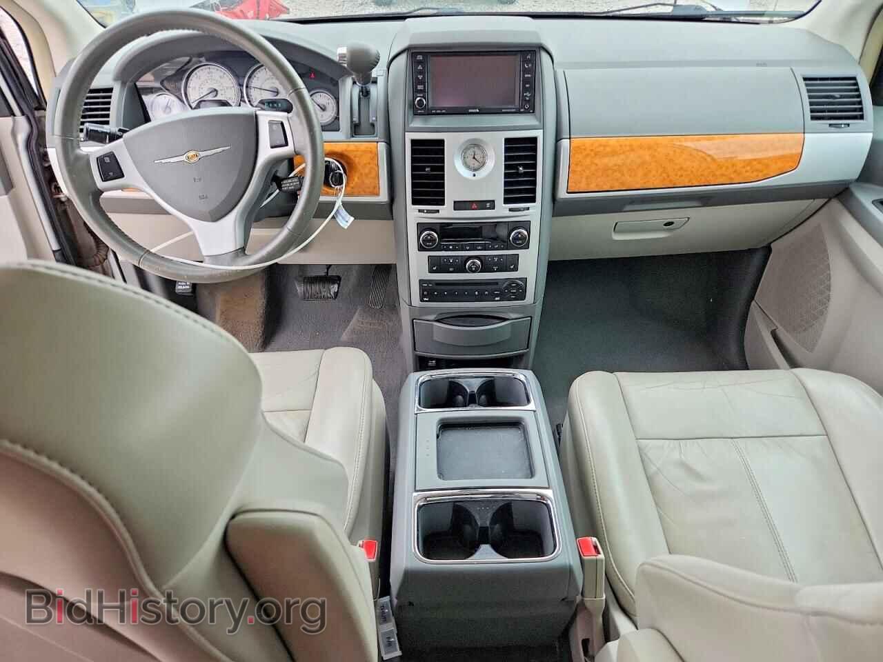2010 CHRYSLER MINIVAN - VIN: 2A4RR6DX4AR184741 - Photo 8