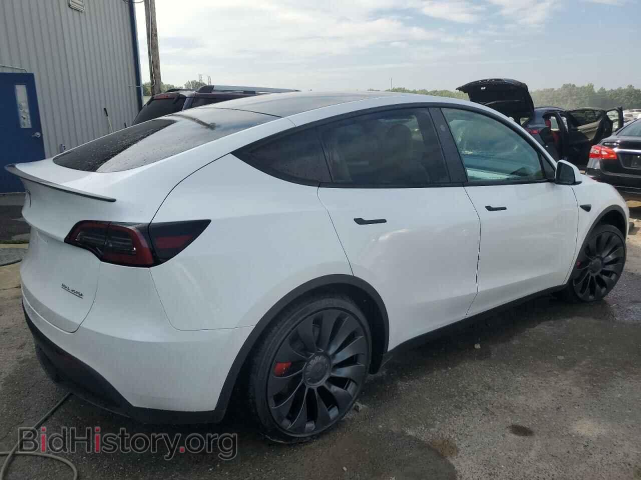 2023 TESLA MODEL Y - VIN: 7SAYGDEFXPF806834 - Photo 3