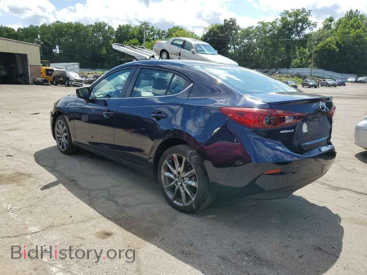 2018 MAZDA 3 - VIN: 3MZBN1V38JM191536 - Фото 2