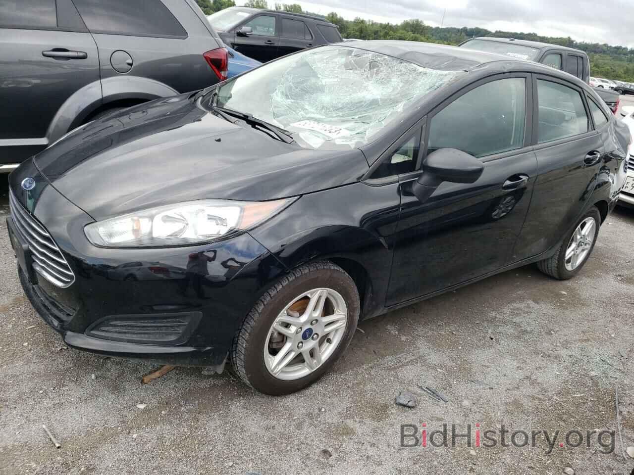 Photo 3FADP4BJ4KM104815 - FORD FIESTA 2019