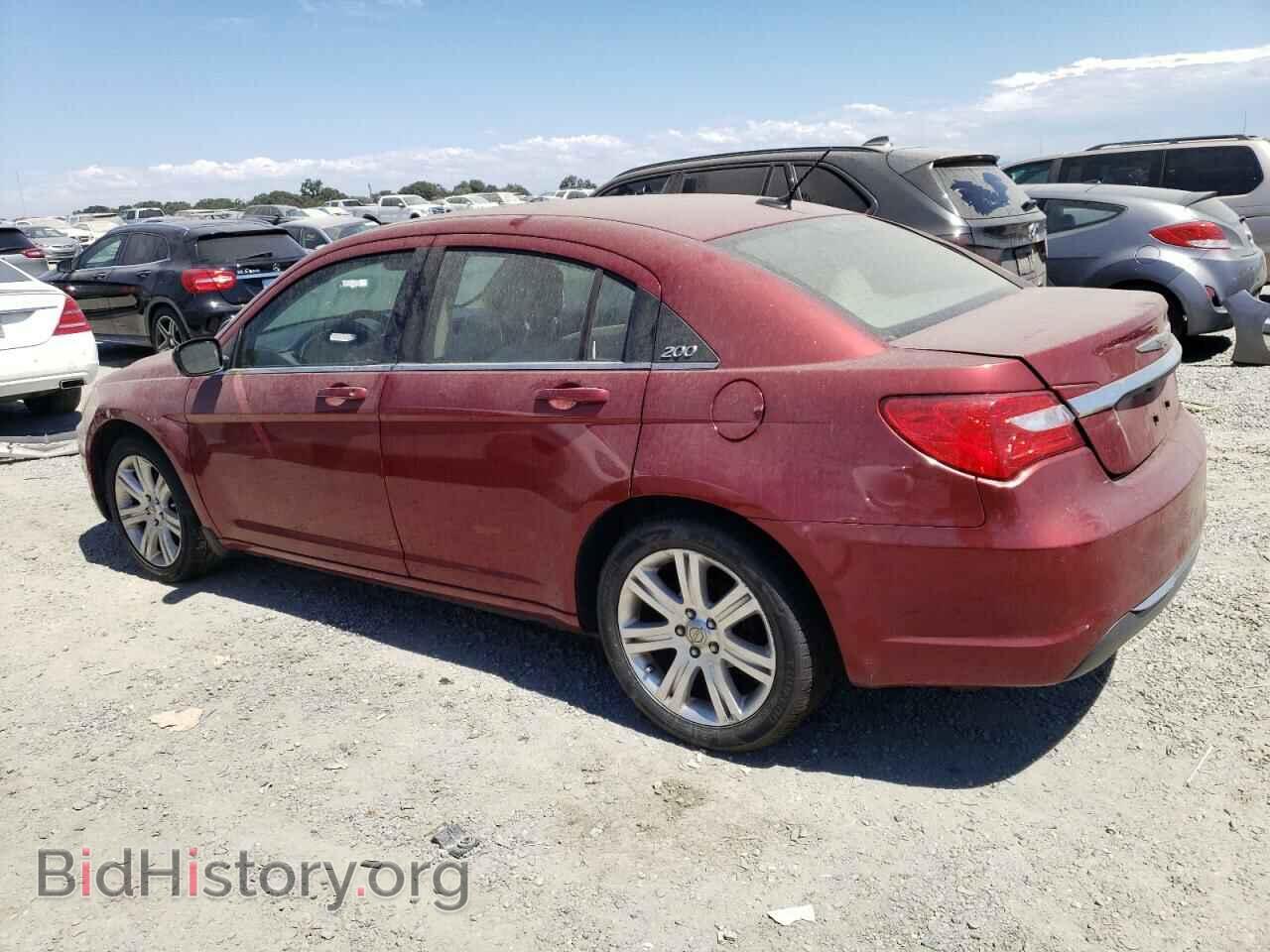 2013 CHRYSLER 200 - VIN: 1C3CCBBBXDN570213 - Фото 2