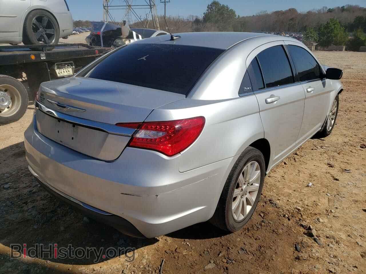 2011 CHRYSLER 200 - VIN: 1C3BC1FB8BN568361 - Фото 4