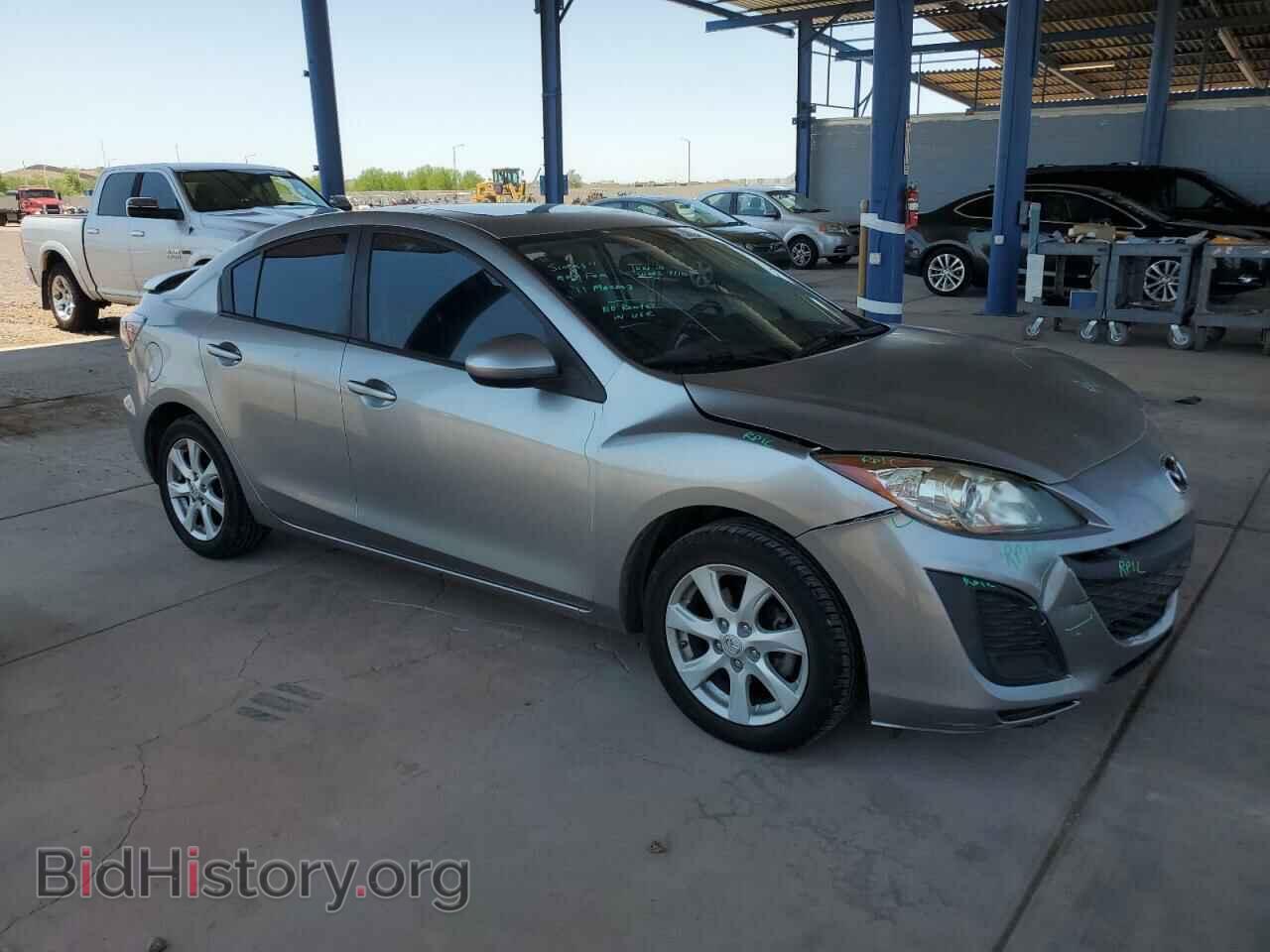 2011 MAZDA 3 - VIN: JM1BL1VF2B1355655 - Photo 4