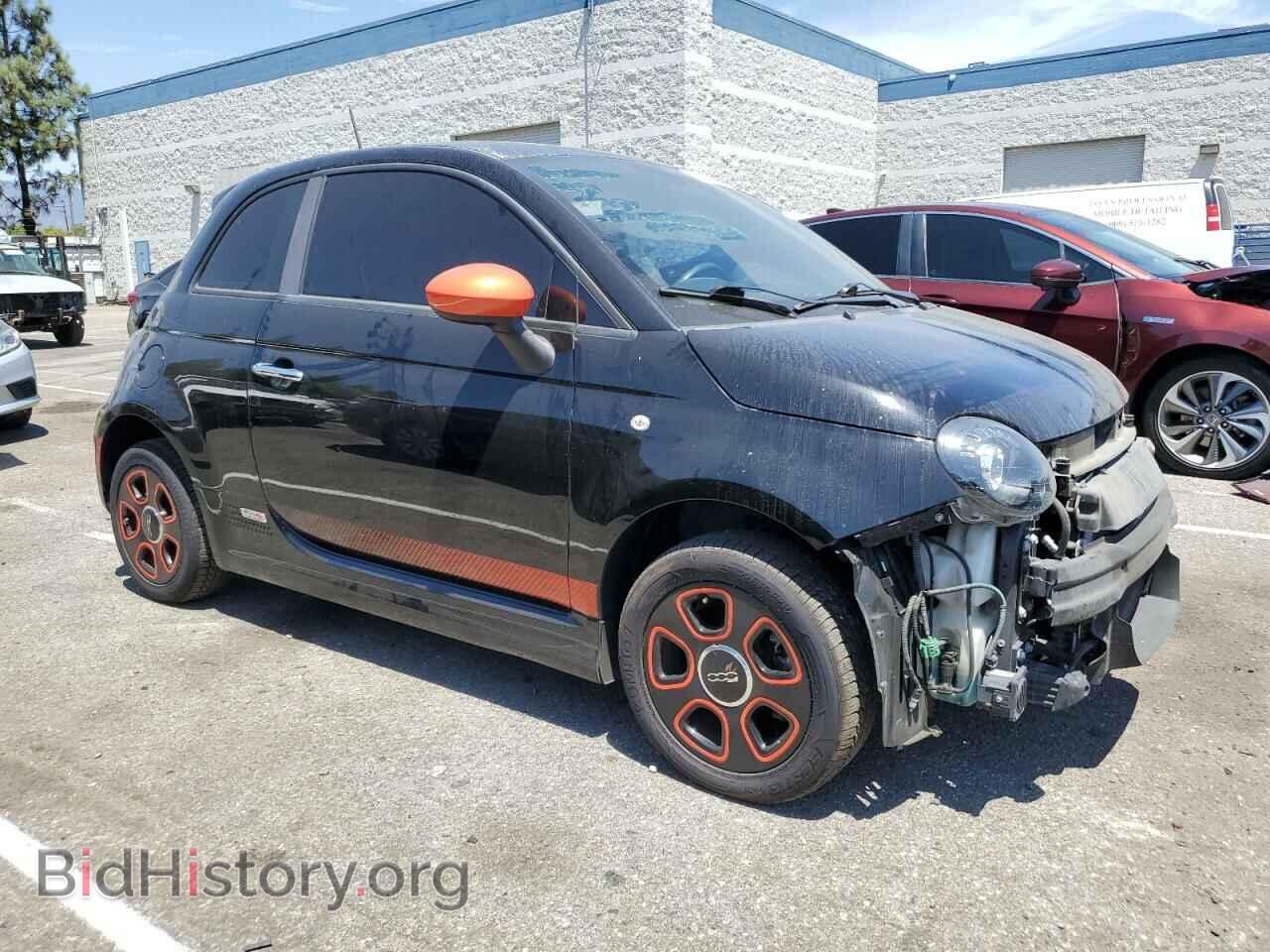2017 FIAT 500 - VIN: 3C3CFFGEXHT557761 - Photo 4