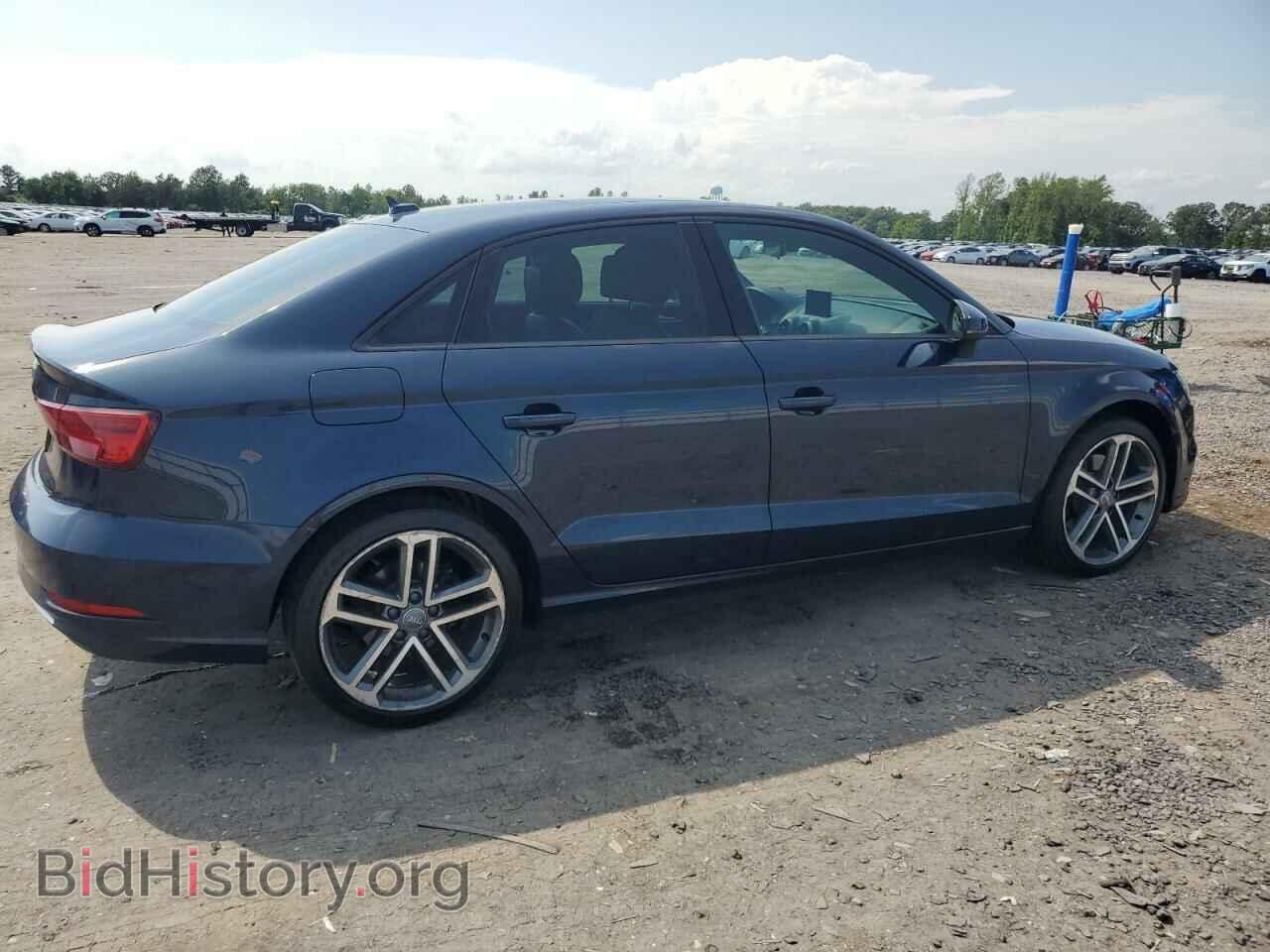 2017 AUDI A3 - VIN: WAUAUGFF5H1028229 - Фото 3