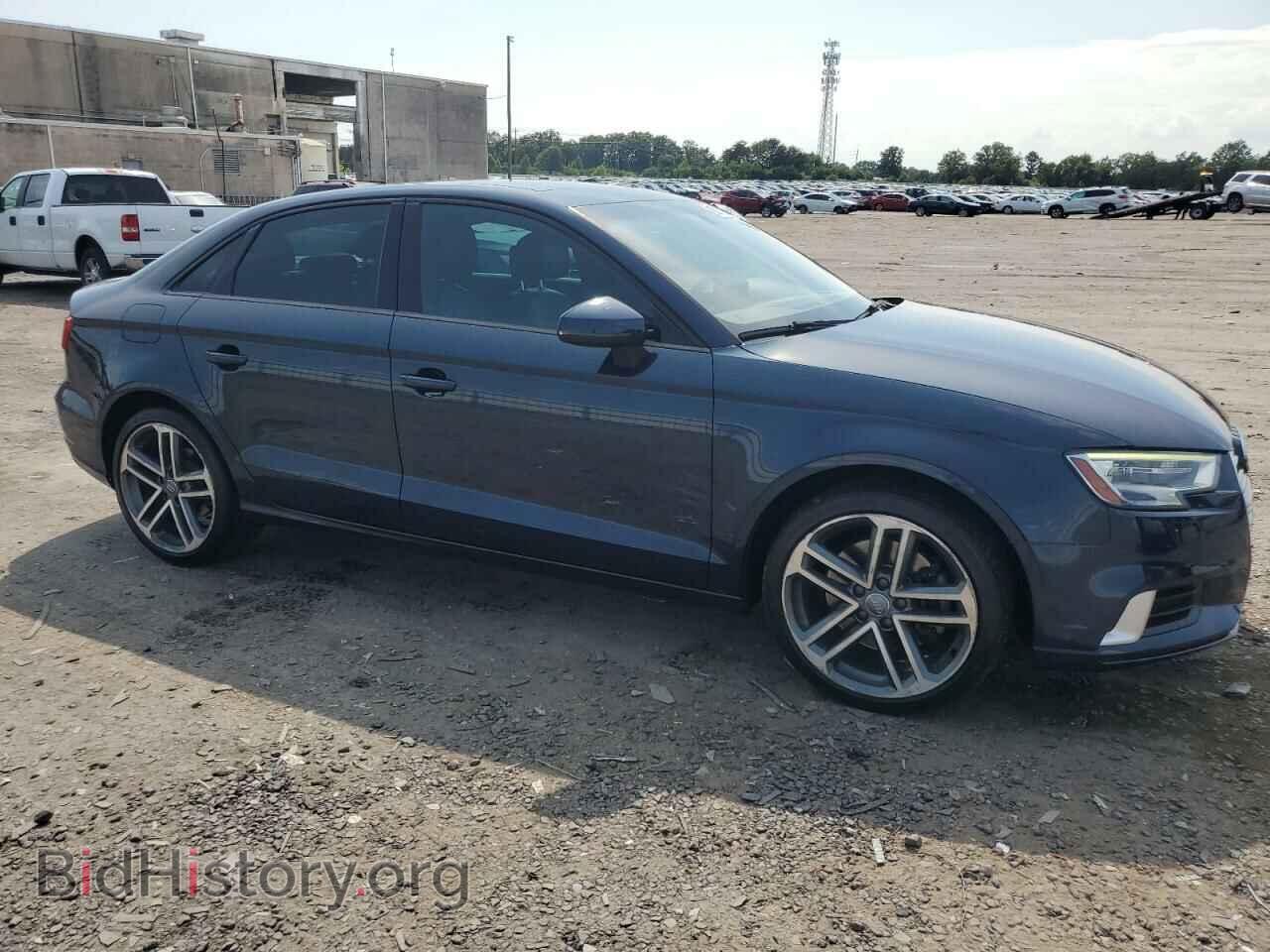2017 AUDI A3 - VIN: WAUAUGFF5H1028229 - Фото 4