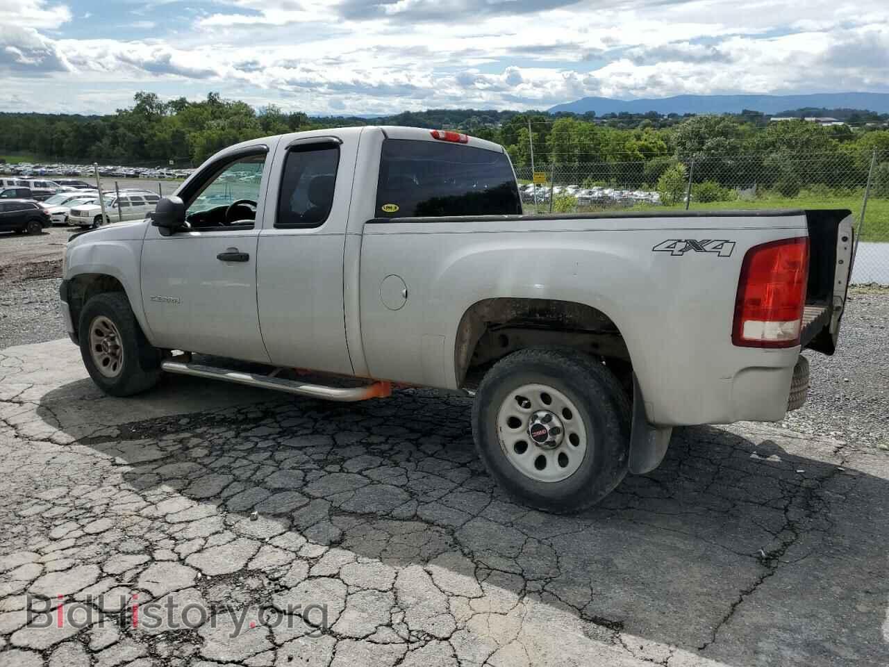 2010 GMC SIERRA - VIN: 1GTSKTE39AZ140679 - Фото 2