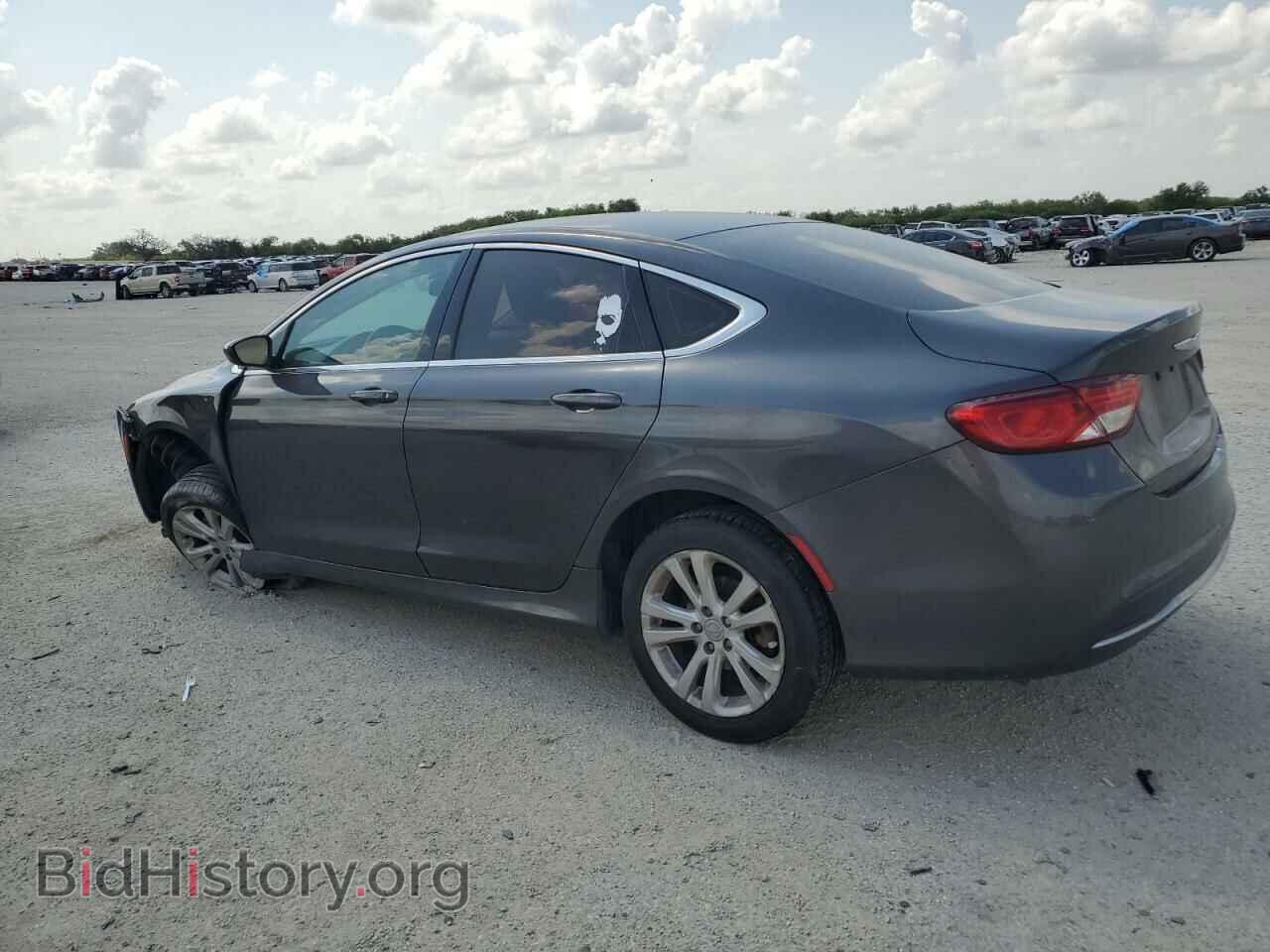 2015 CHRYSLER 200 - VIN: 1C3CCCAB3FN738073 - Photo 2