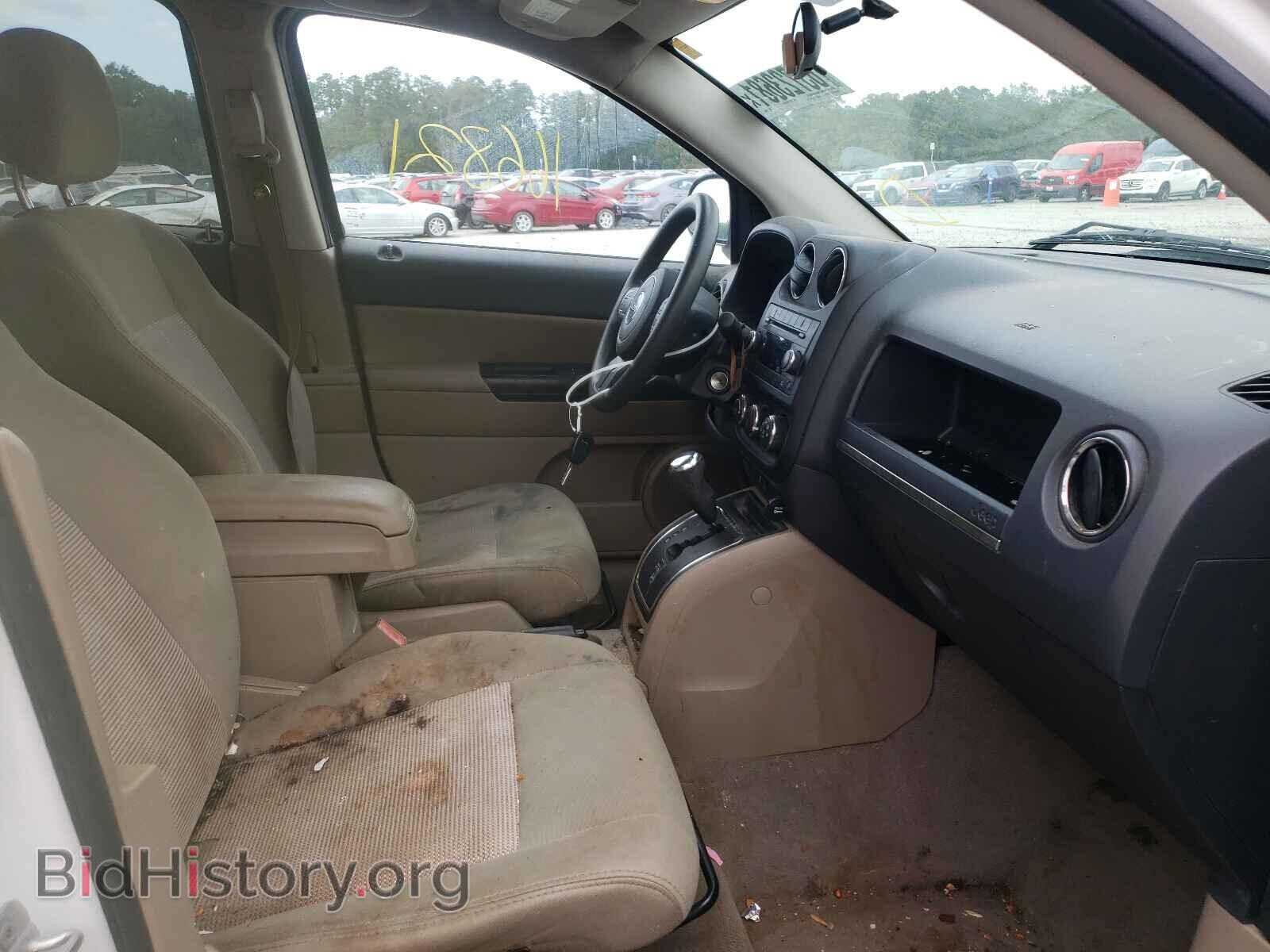 2011 JEEP COMPASS - VIN: 1J4NT1FA2BD170899 - Фото 5