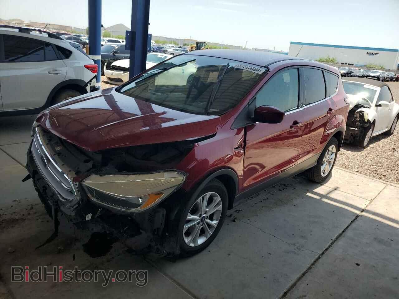 Фотография 1FMCU0GD8HUE95946 - FORD ESCAPE 2017