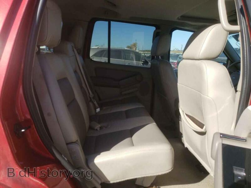 2006 Ford EXPLORER (VIN 1FMEU73E16UB53073) — фото 6 из 10
