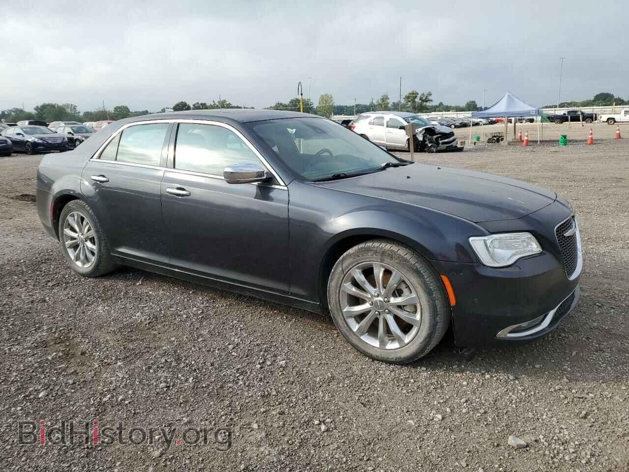 2017 CHRYSLER 300 - VIN: 2C3CCAKG2HH580318 - Фото 4