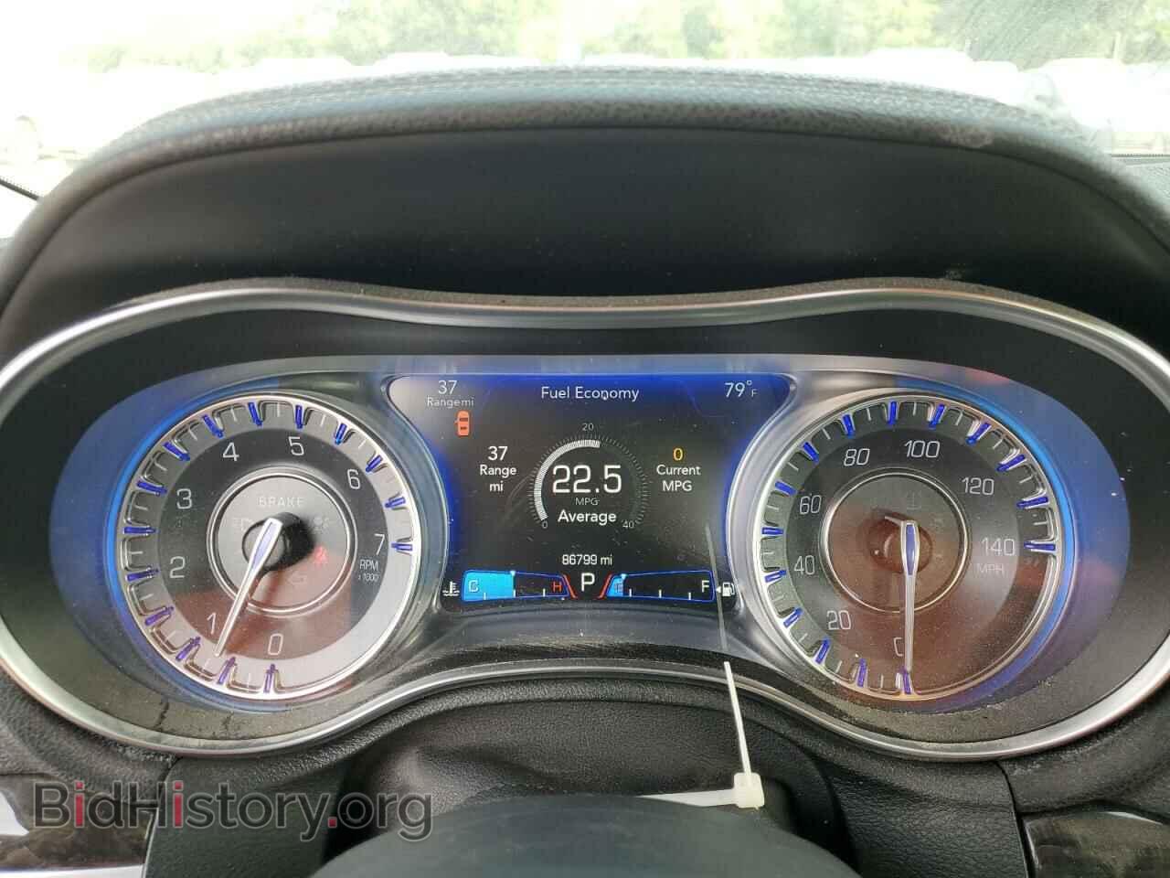 2017 CHRYSLER 300 - VIN: 2C3CCAKG2HH580318 - Фото 9