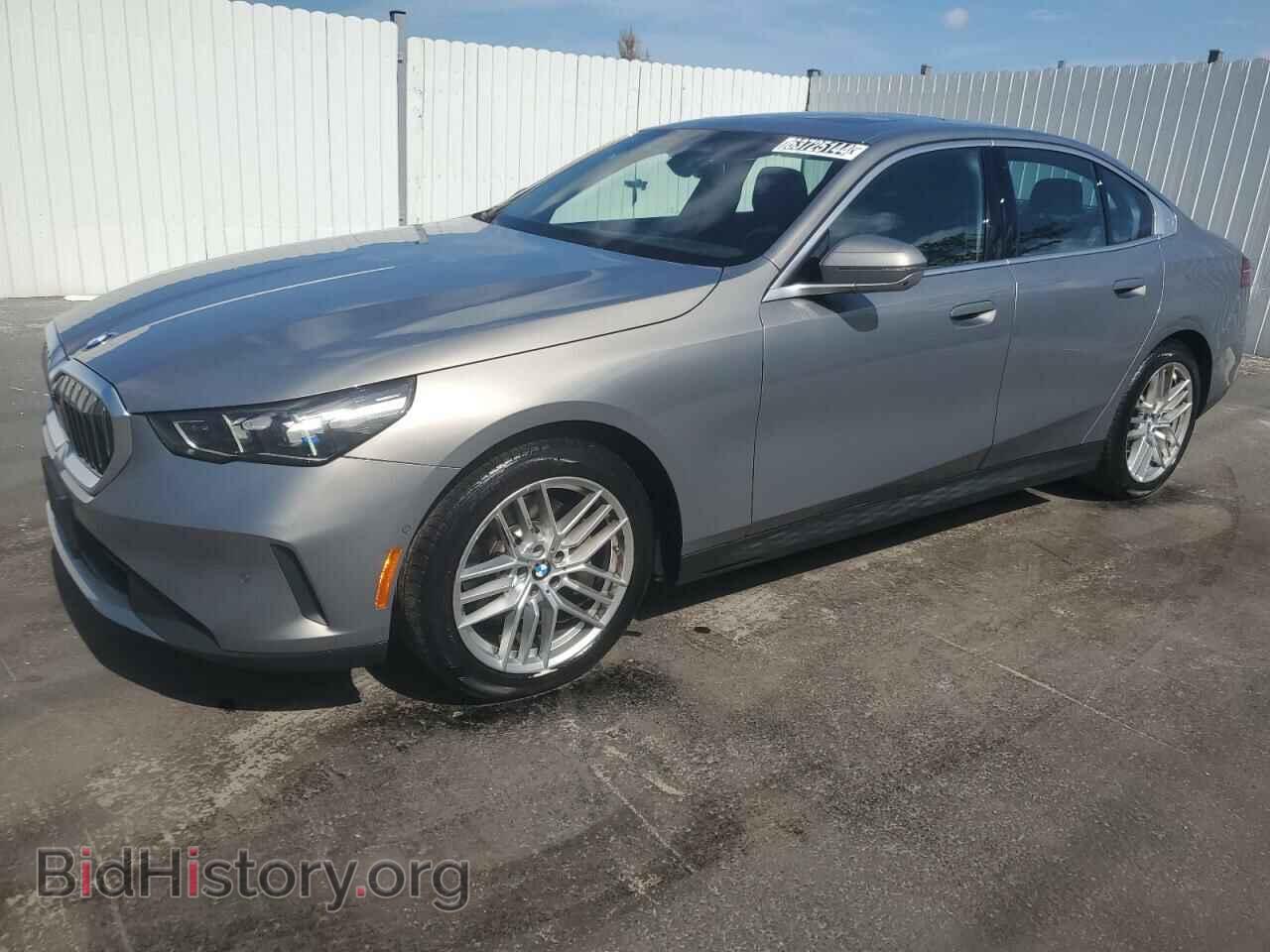 Photo WBA53FJ02RCR11311 - BMW 5 SERIES 2024