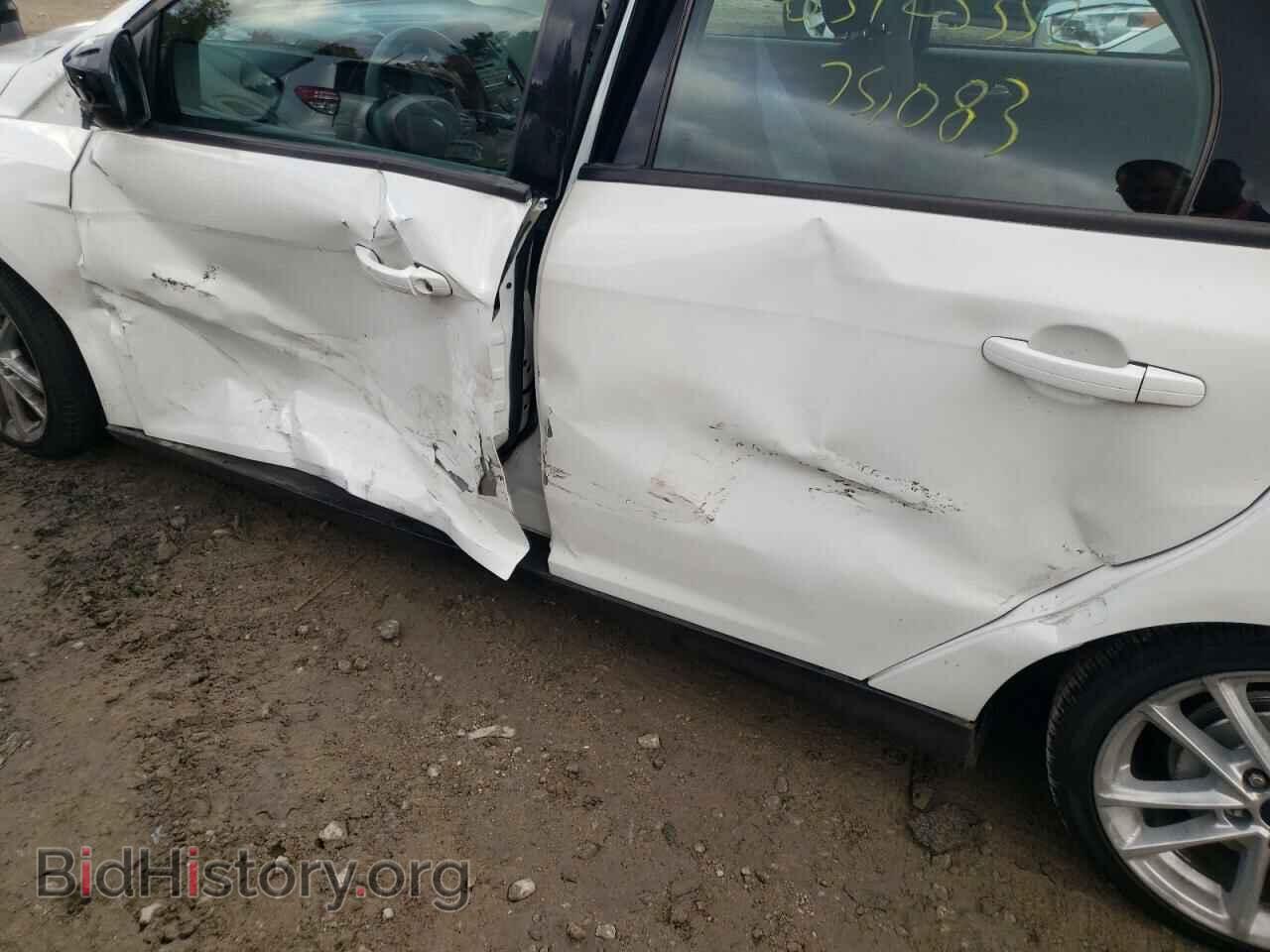 2016 FORD FOCUS - VIN: 1FADP3F21GL303956 - Photo 9