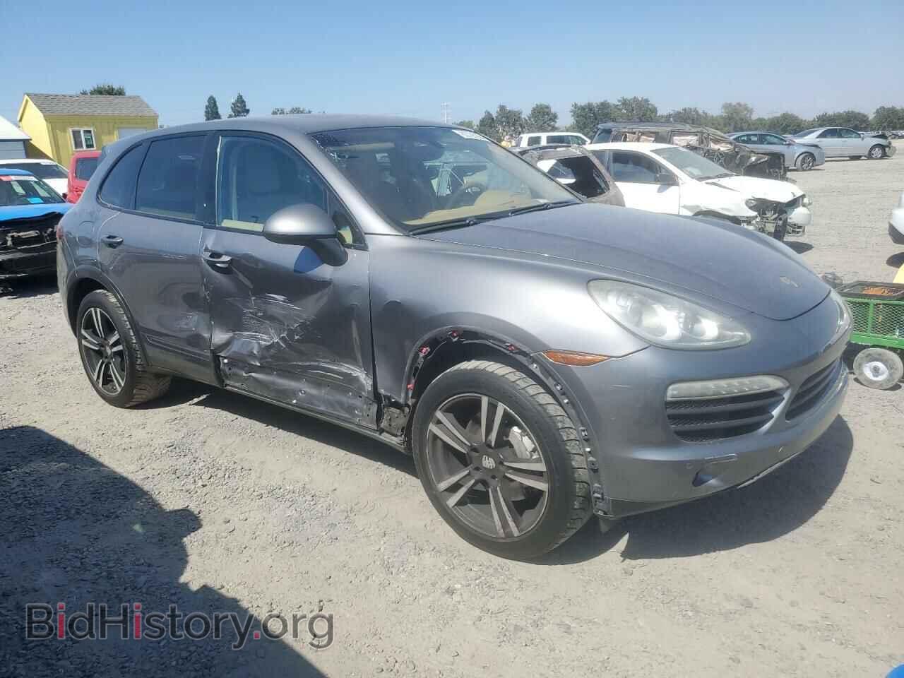 2011 PORSCHE CAYENNE - VIN: WP1AB2A27BLA43261 - Photo 4