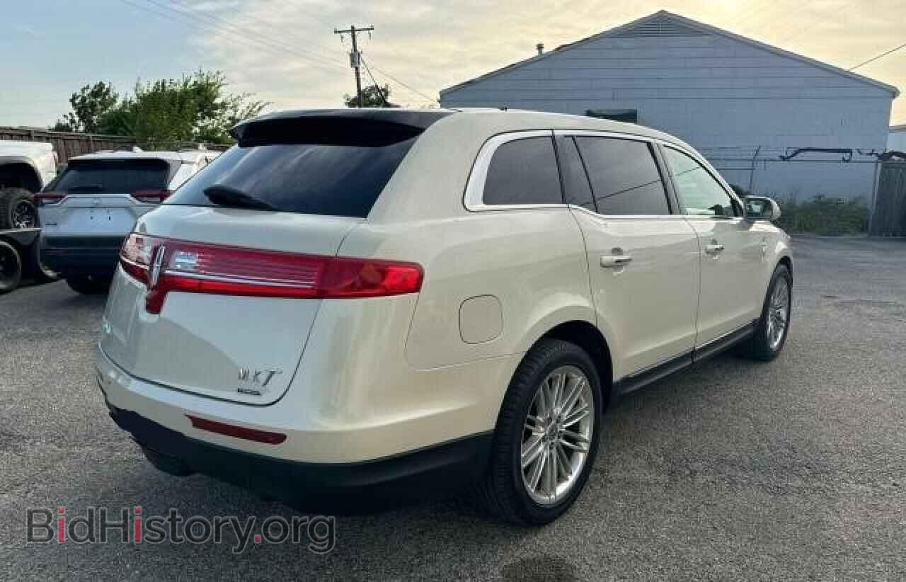 2014 LINCOLN MKT - VIN: 2LMHJ5AT2EBL55053 - Фото 4
