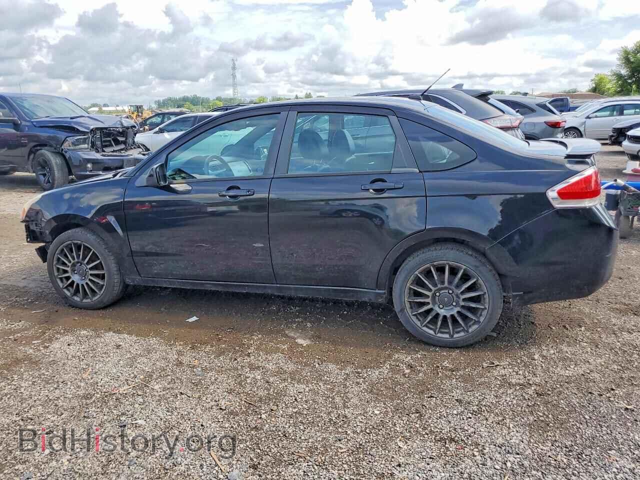 2009 FORD FOCUS - VIN: 1FAHP36N59W262101 - Фото 2