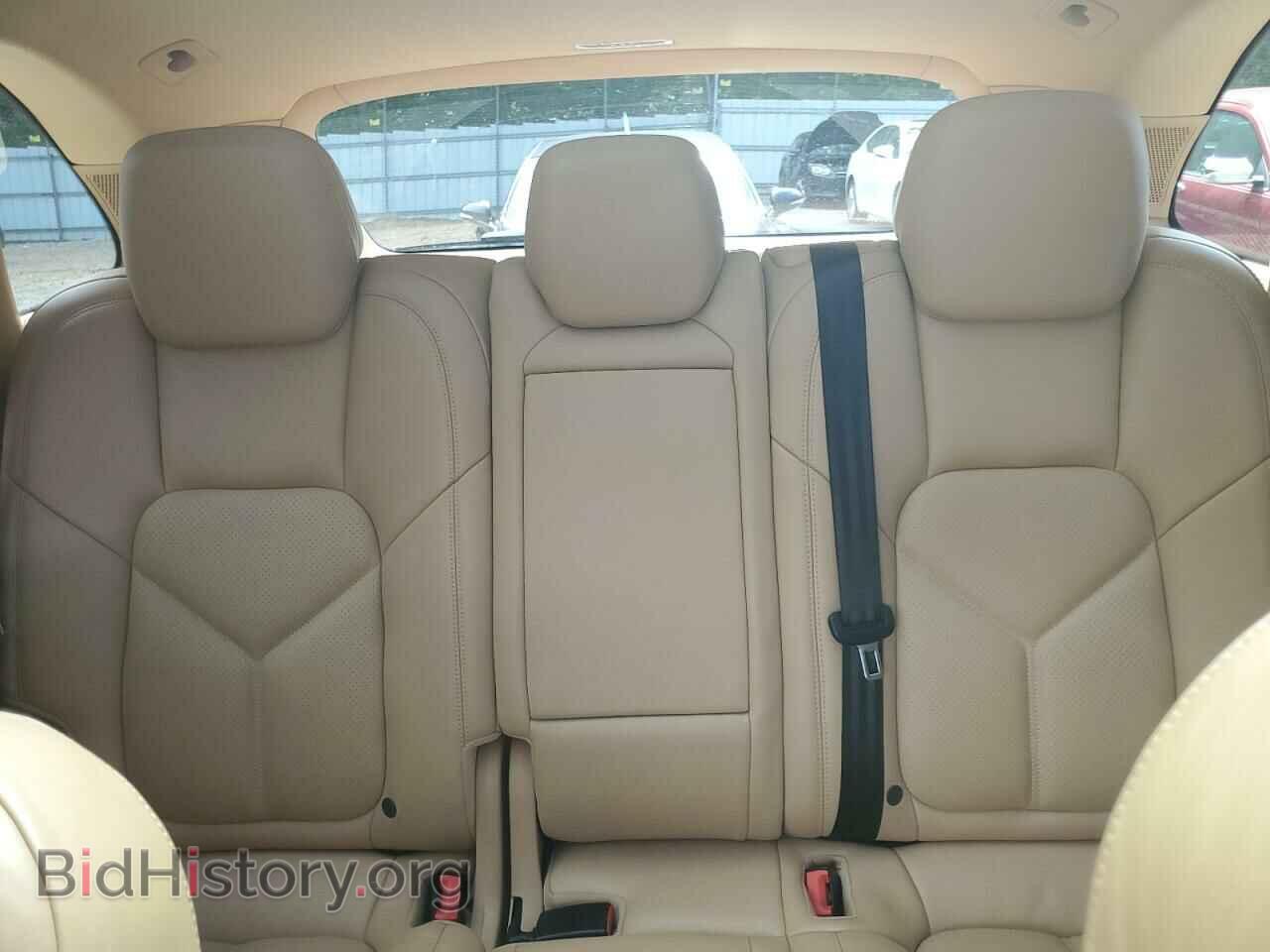 2016 PORSCHE CAYENNE - VIN: WP1AE2A22GLA59611 - Фото 10