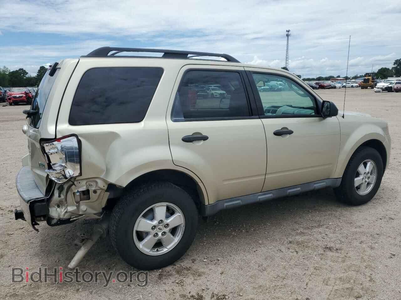2010 FORD ESCAPE - VIN: 1FMCU0DG9AKB96546 - Фото 3