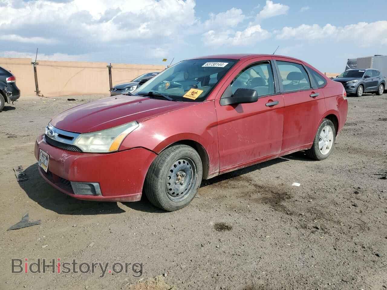 Photo 1FAHP3EN9BW166074 - FORD FOCUS 2011