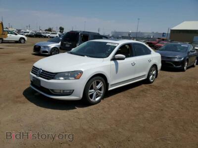 2014 Volkswagen PASSAT SEL, белый — VIN 1VWCN7A33EC074340, Copart