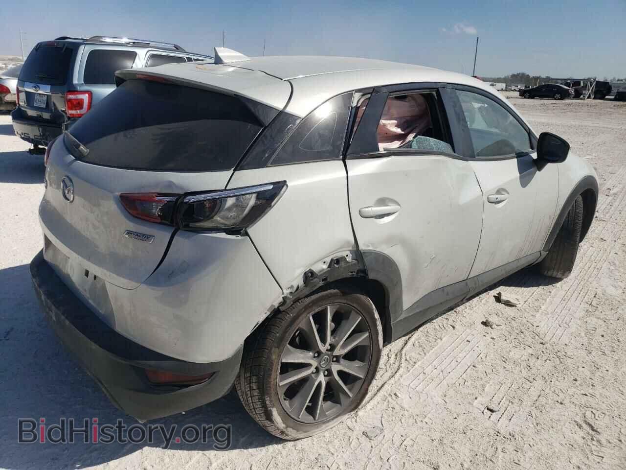 2017 MAZDA CX-3 - VIN: JM1DKFC76H0168258 - Фото 3