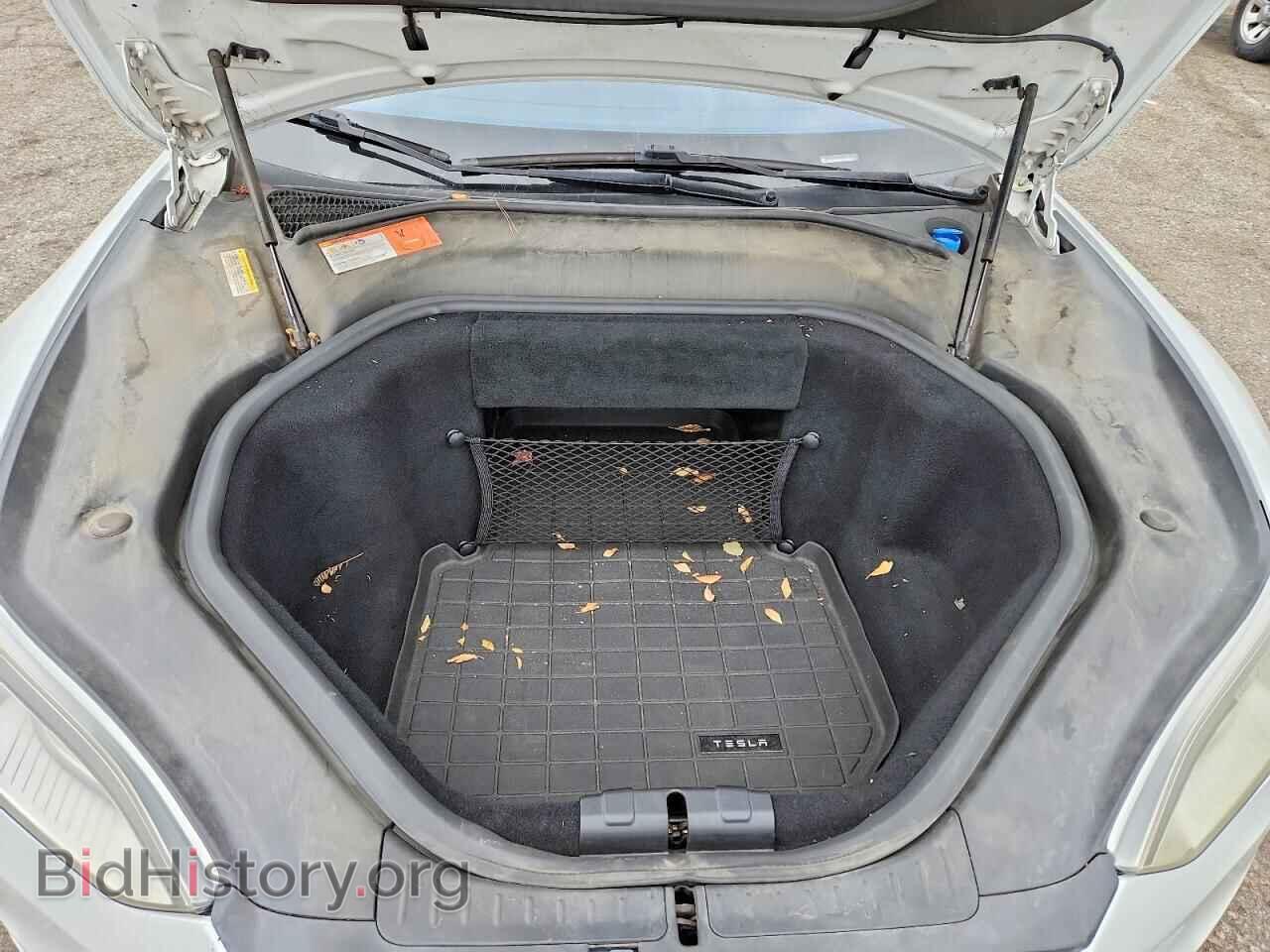 2014 TESLA MODEL S - VIN: 5YJSA1H15EFP65027 - Фото 11