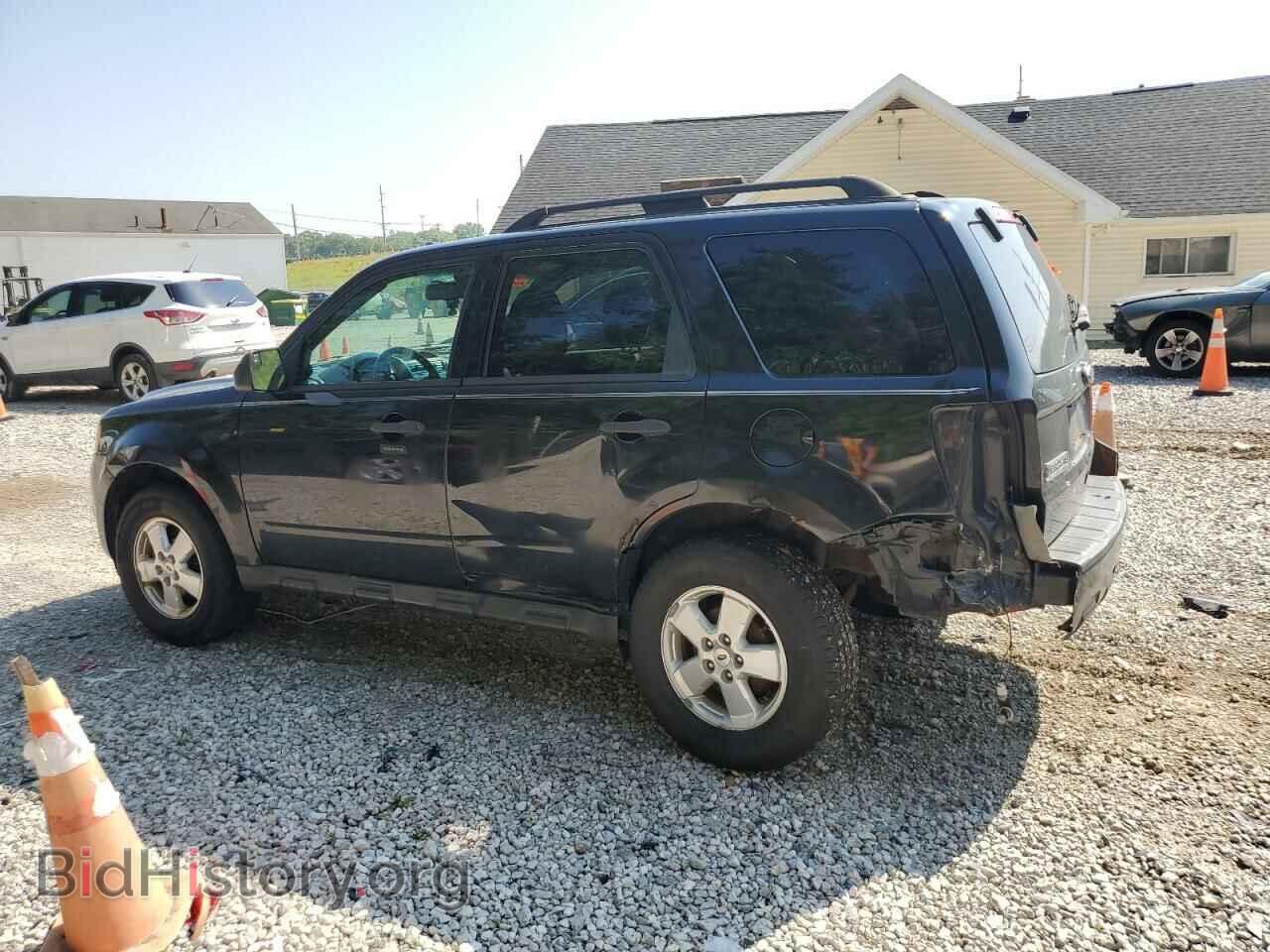 2011 FORD ESCAPE - VIN: 1FMCU9D71BKA79811 - Фото 2