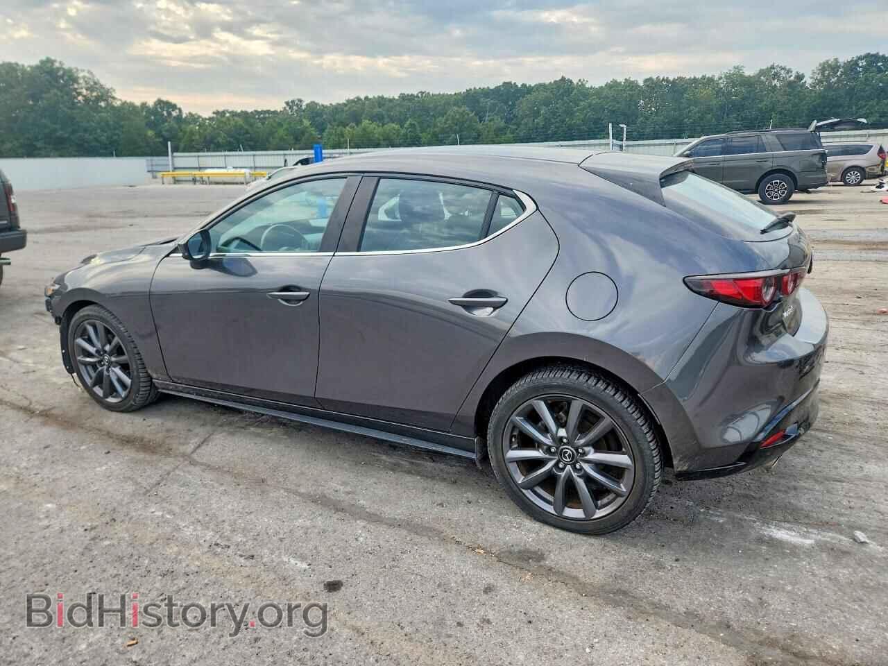 2021 MAZDA 3 - VIN: JM1BPAKL0M1320890 - Photo 2