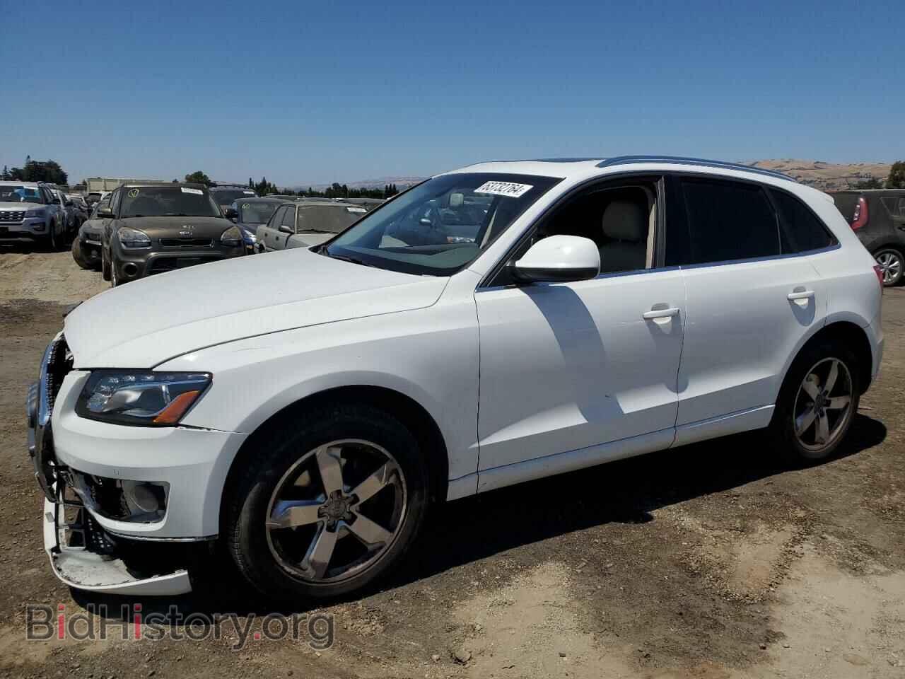 Фотография WA1LFAFP5BA032651 - AUDI Q5 2011