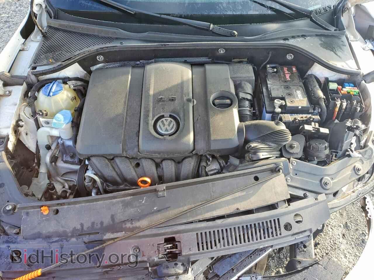 2012 VOLKSWAGEN PASSAT - VIN: 1VWBH7A32CC060672 - Photo 11
