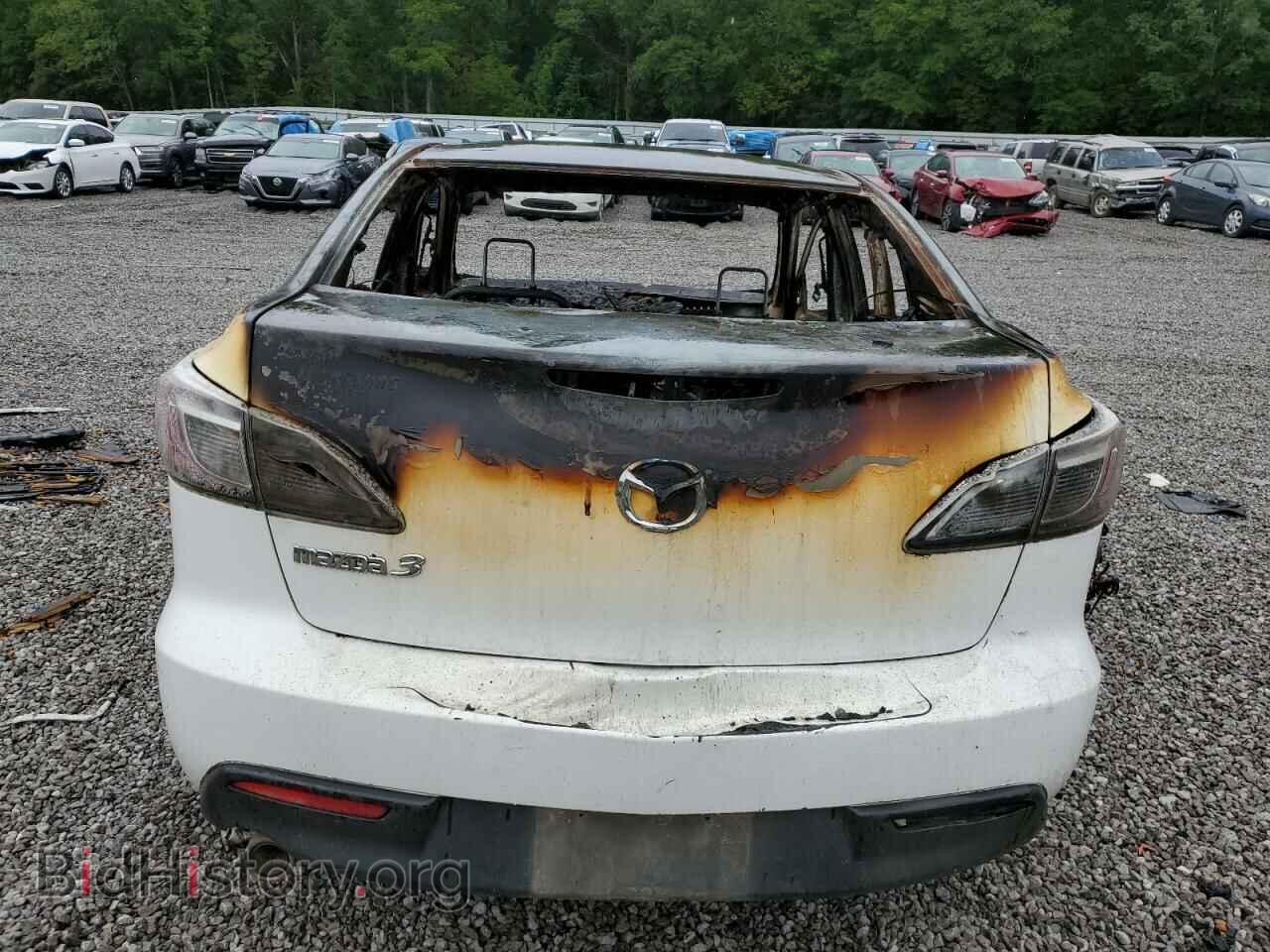 2011 MAZDA 3 - VIN: JM1BL1VF8B1408388 - Фото 6