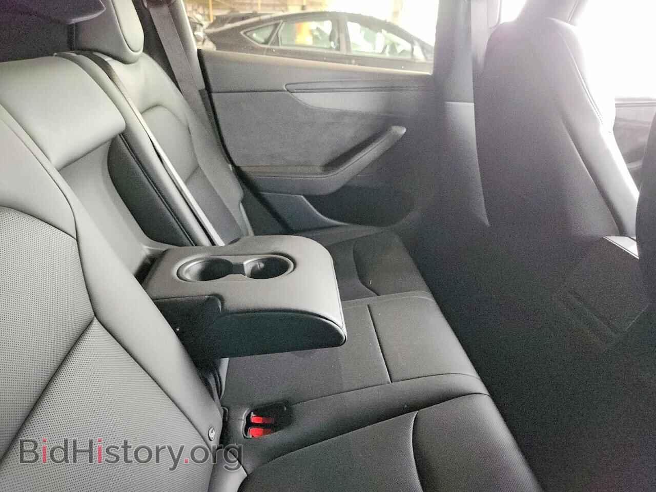 2026 TESLA MODEL Y - VIN: 7SAYGDEE2TF656879 - Фото 10