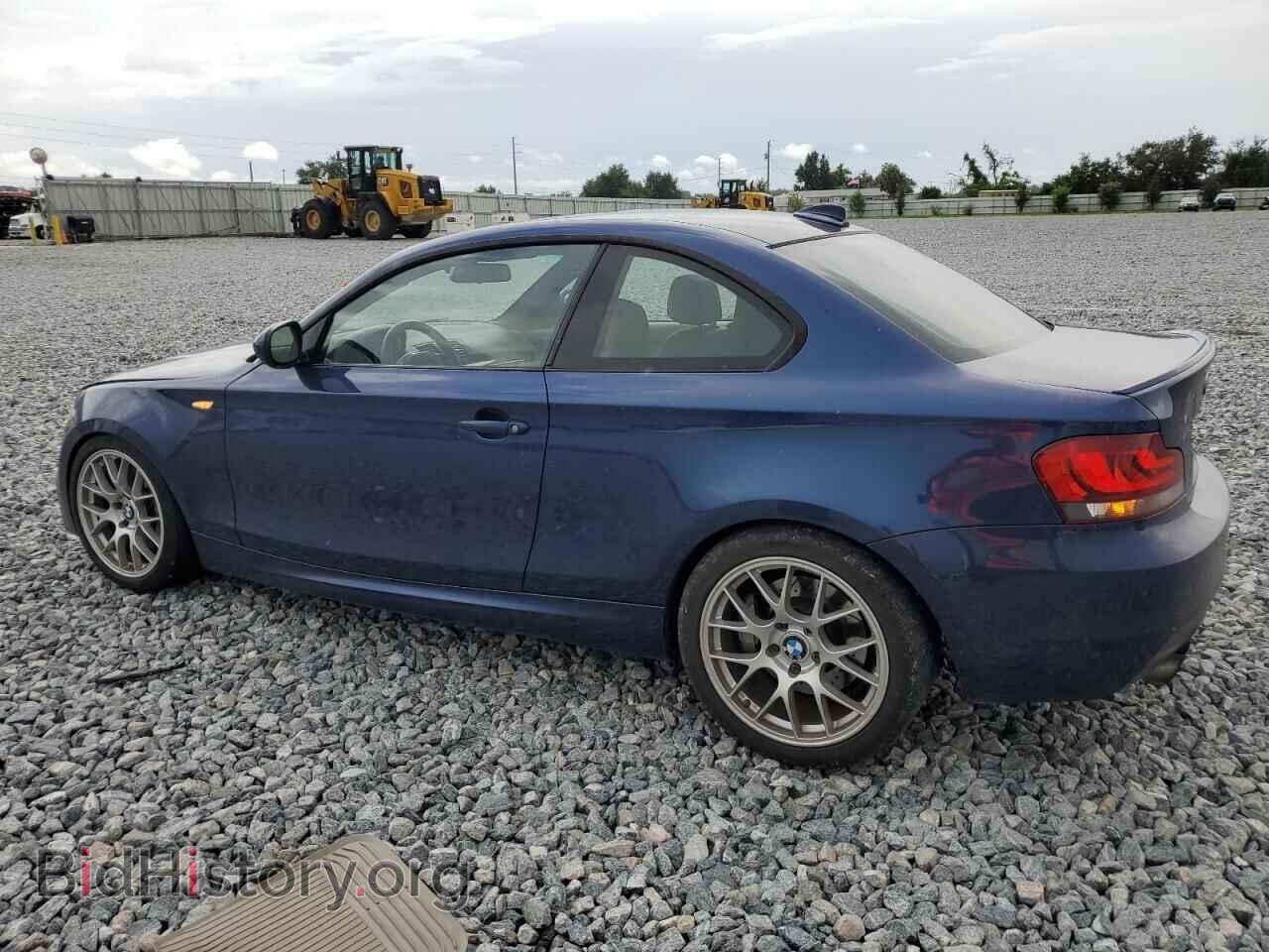 2011 BMW 1 SERIES - VIN: WBAUC9C57BVM11368 - Фото 2